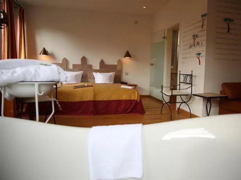 Hotel Drei Raben Nuremberg Bagian luar foto