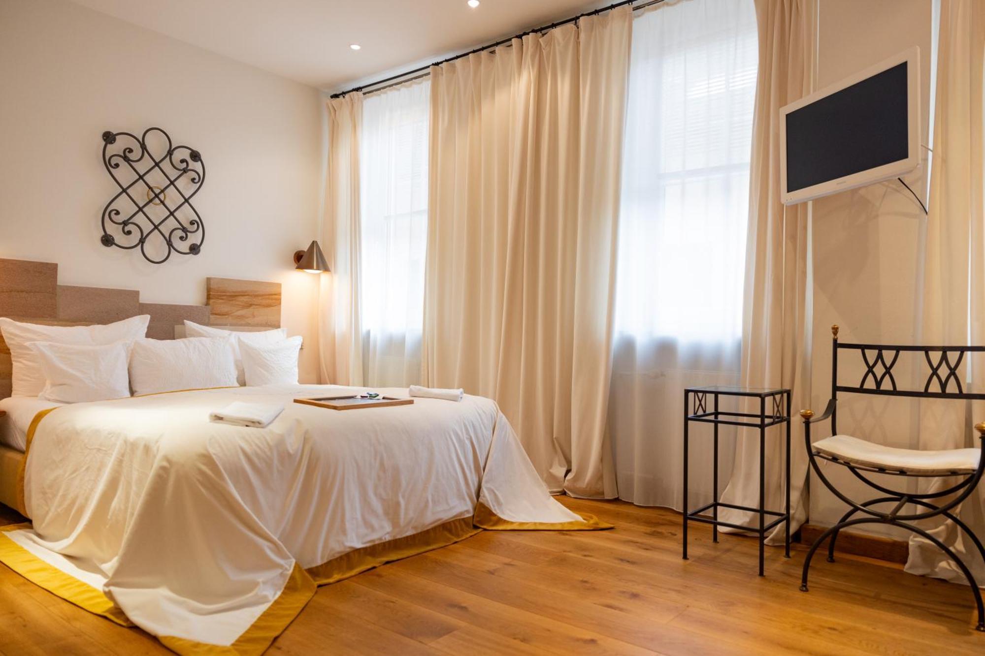 Hotel Drei Raben Nuremberg Bagian luar foto