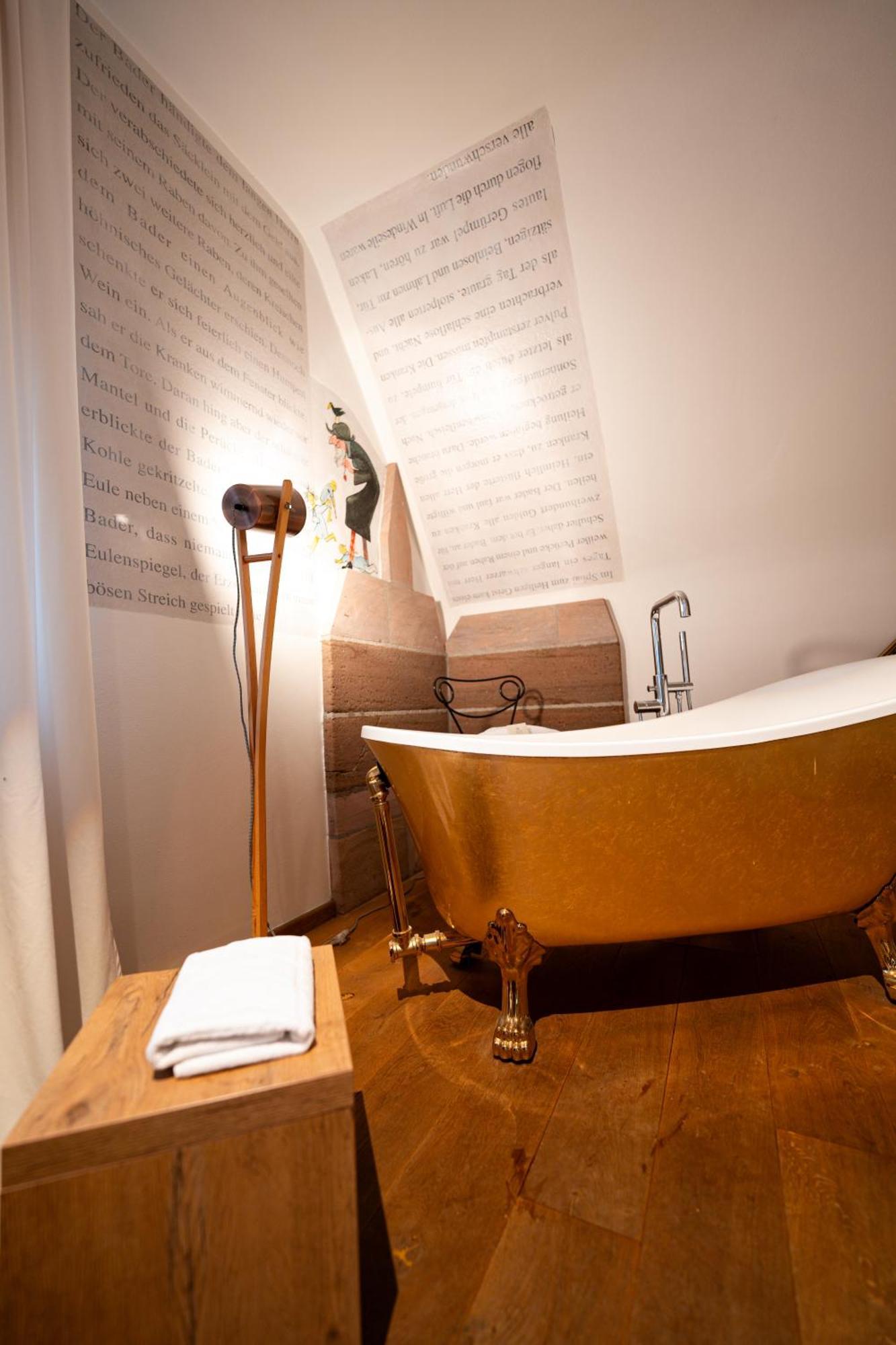 Hotel Drei Raben Nuremberg Bagian luar foto