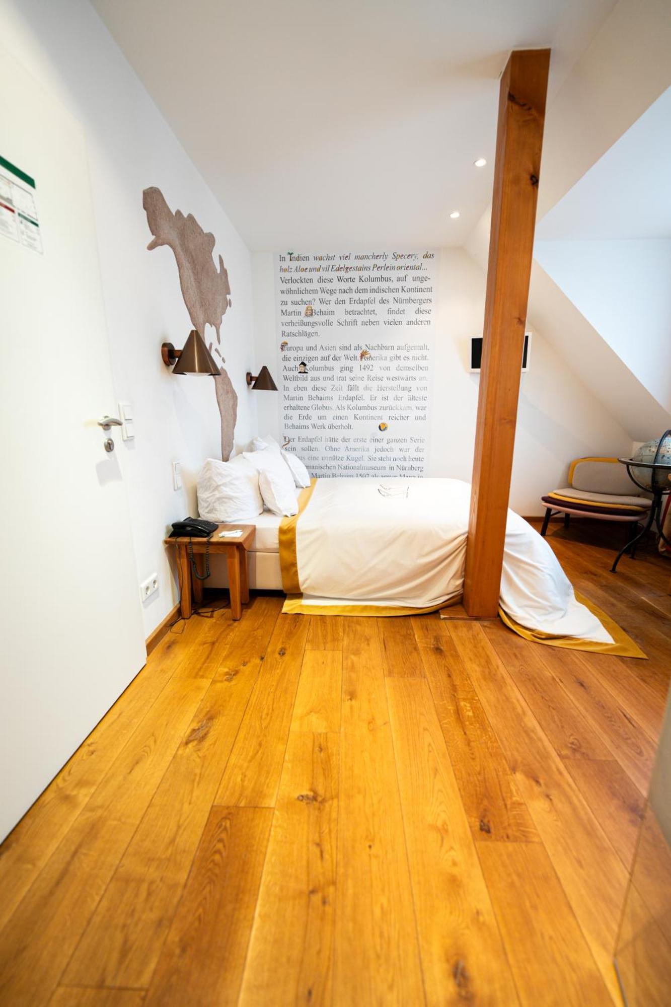 Hotel Drei Raben Nuremberg Ruang foto