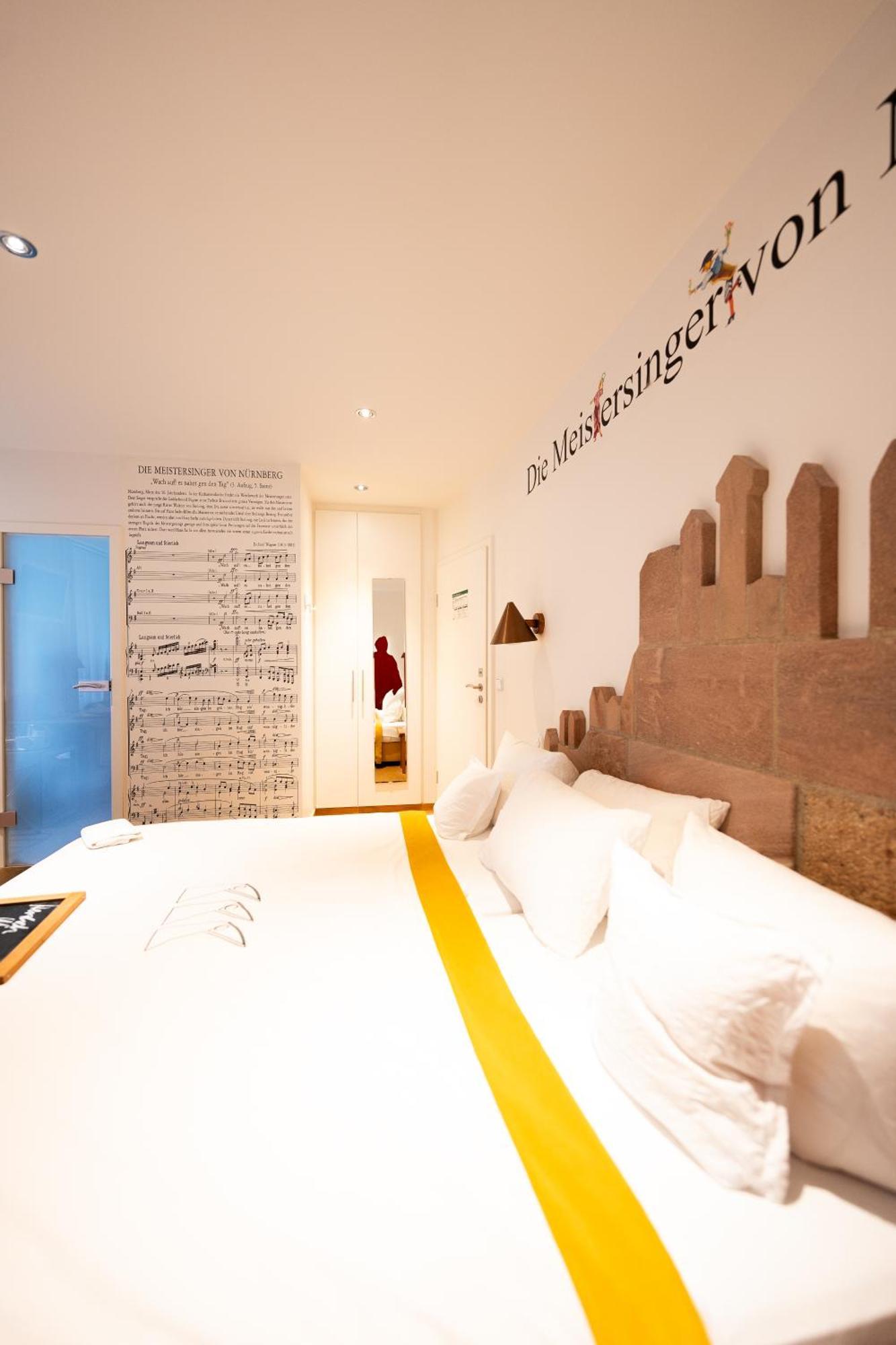 Hotel Drei Raben Nuremberg Bagian luar foto