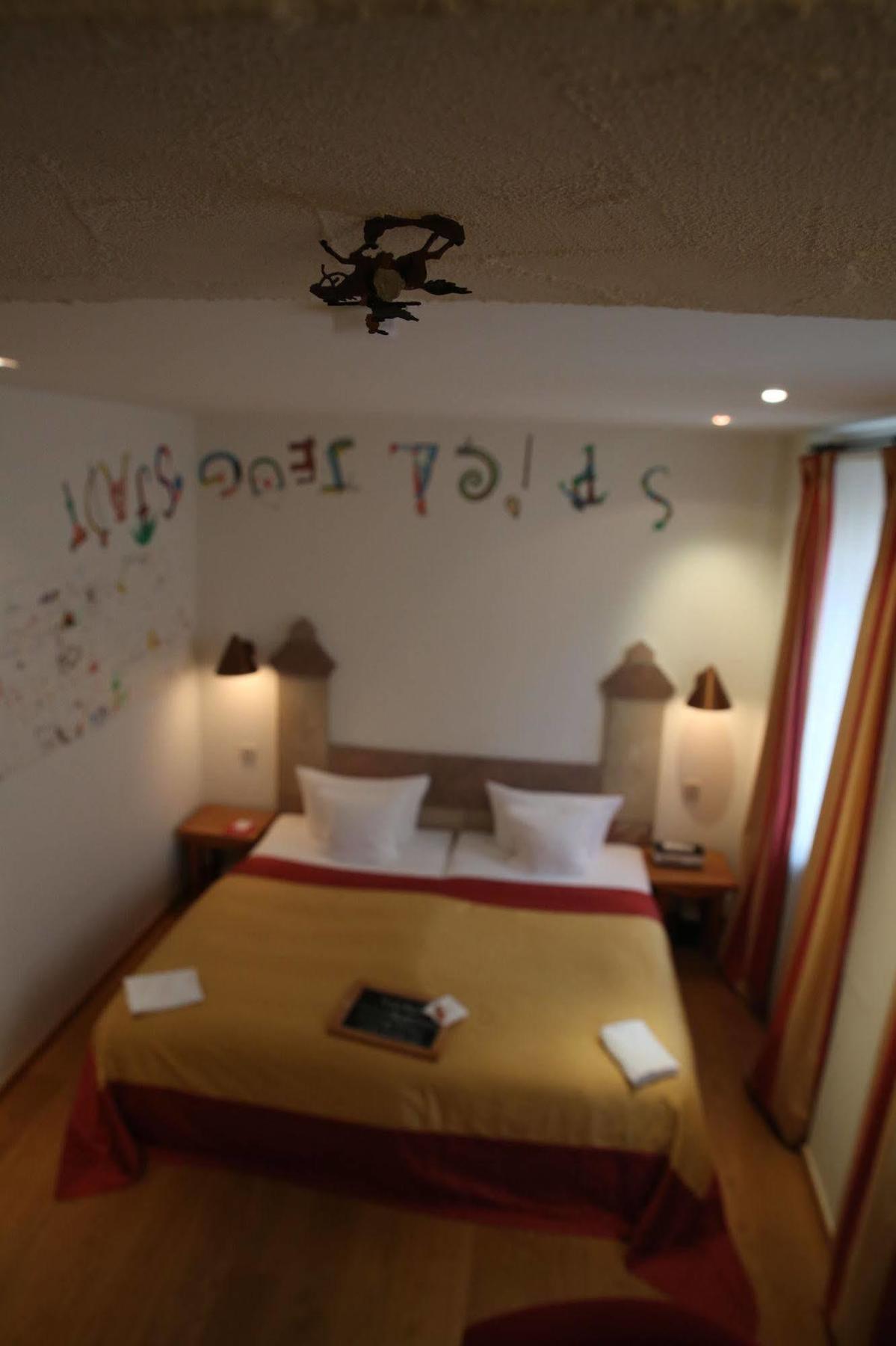 Hotel Drei Raben Nuremberg Bagian luar foto